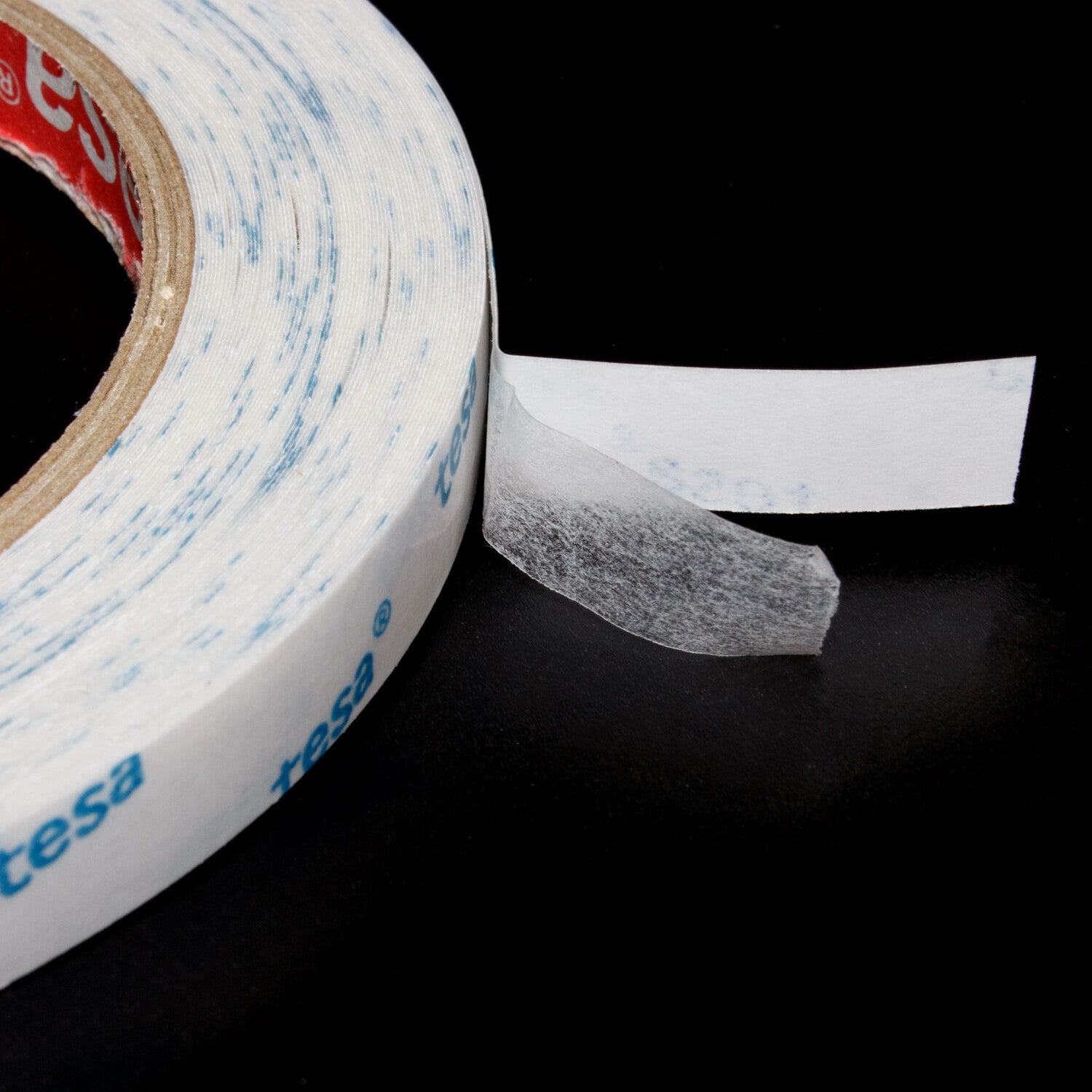 tesafix 4943 for textiles & leather